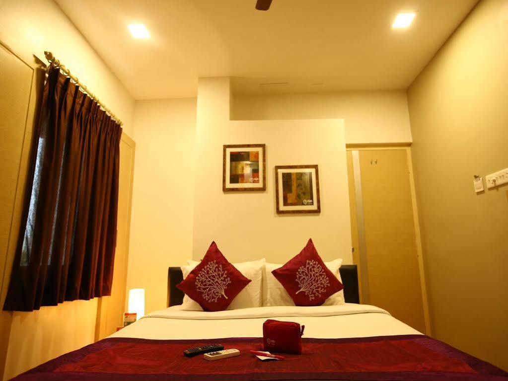 Oyo 968 Hotel Poigai Chennai Bagian luar foto