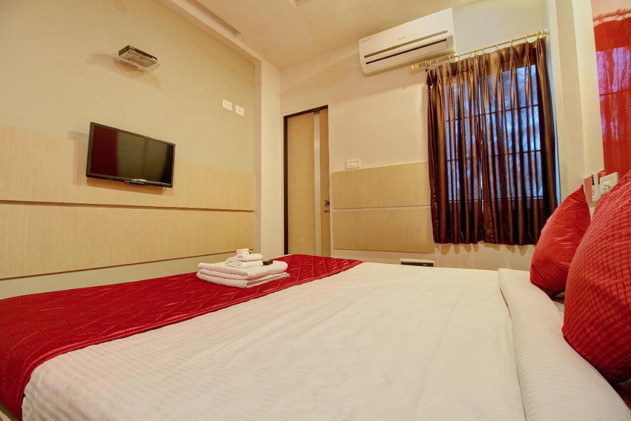 Oyo 968 Hotel Poigai Chennai Bagian luar foto