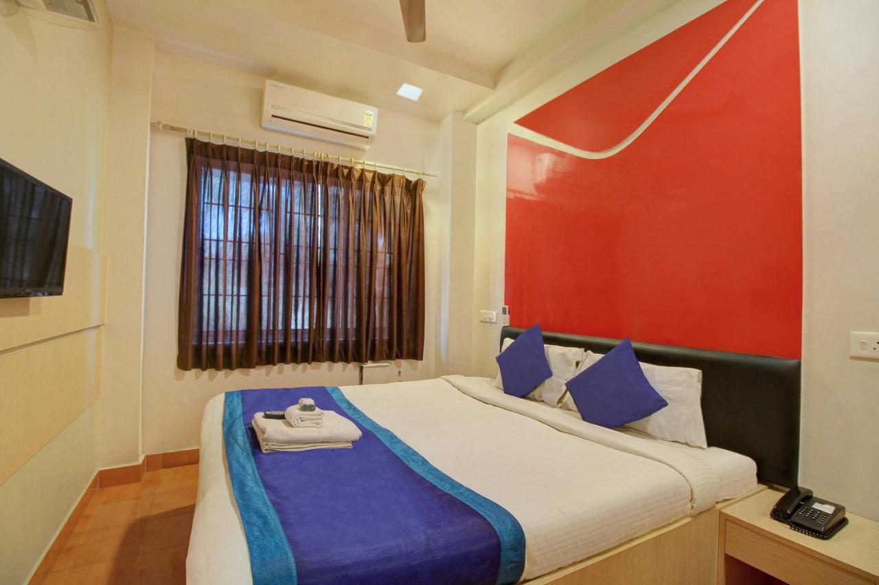 Oyo 968 Hotel Poigai Chennai Bagian luar foto