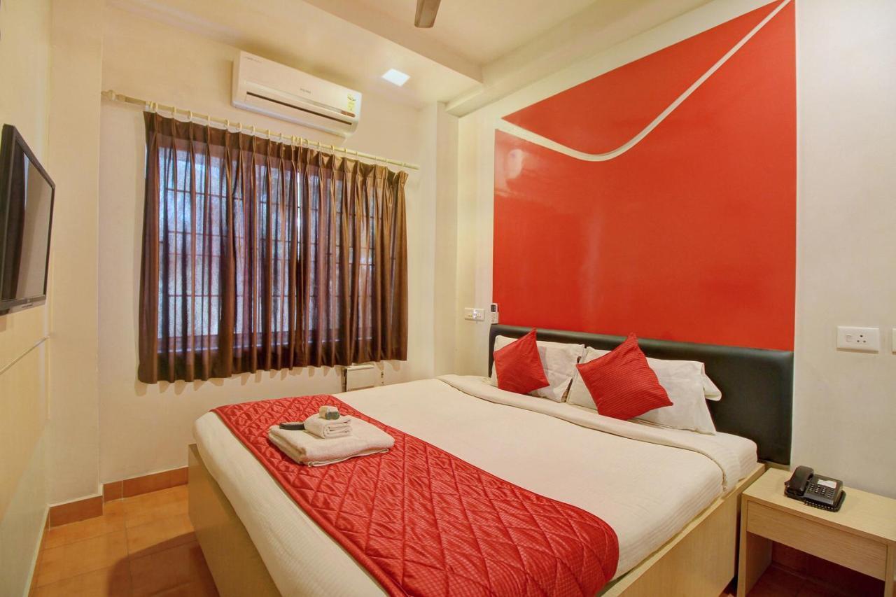 Oyo 968 Hotel Poigai Chennai Bagian luar foto